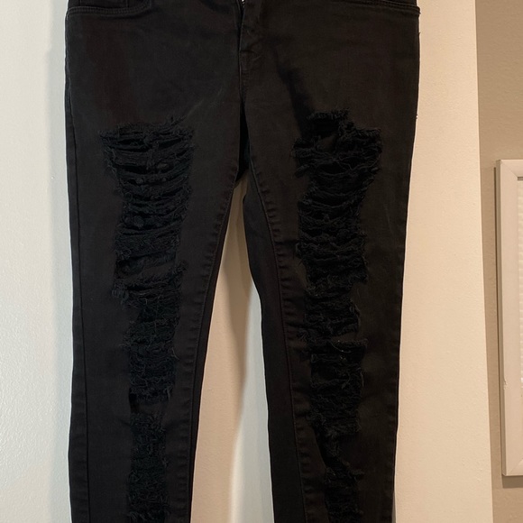 Ripped black jeans - Picture 4 of 4